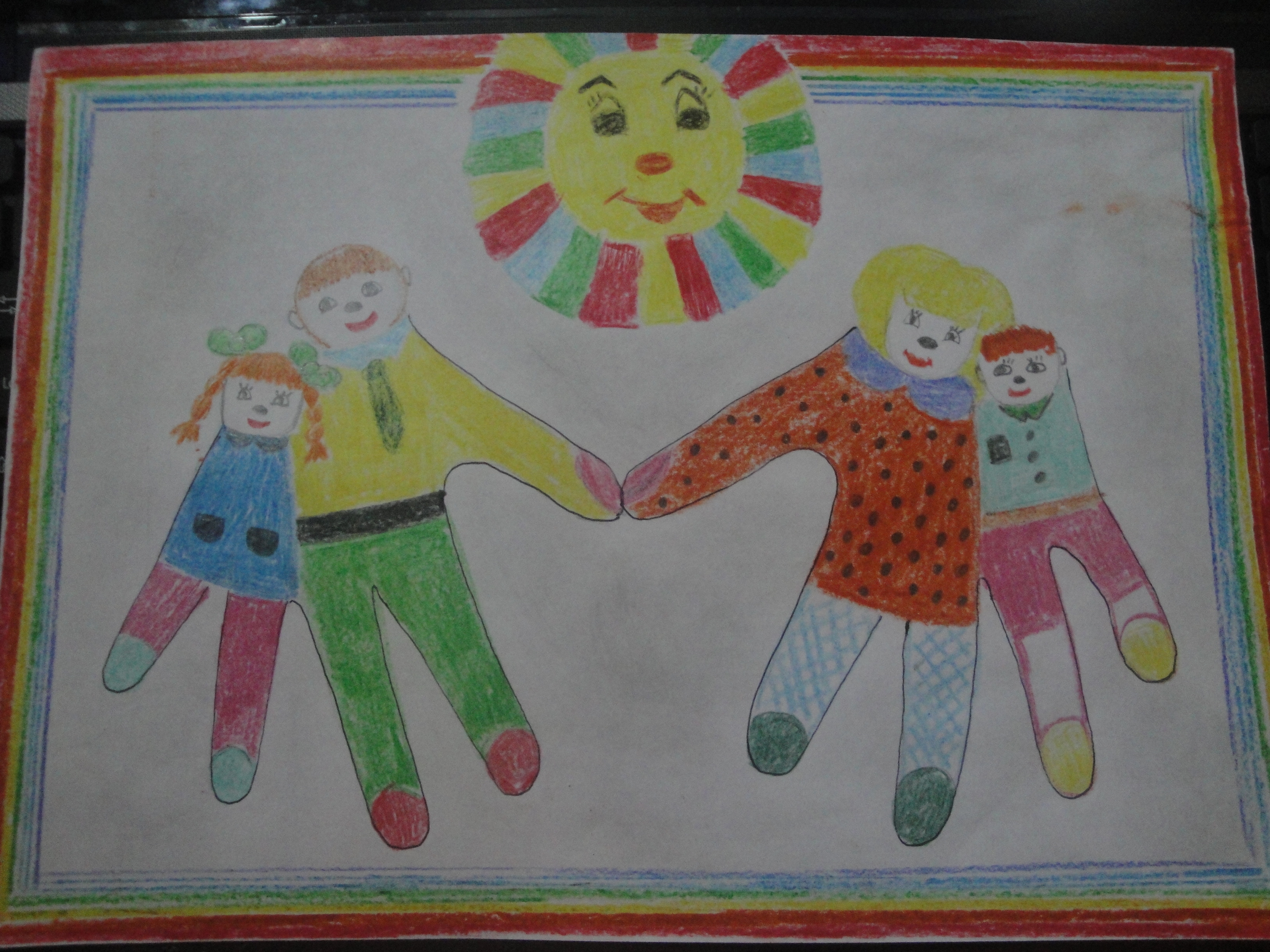 Рисунок на тему моя дружная семья в школу